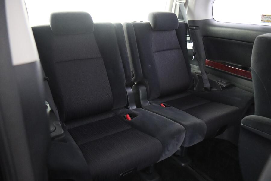 Toyota Vellfire vaihtoauto