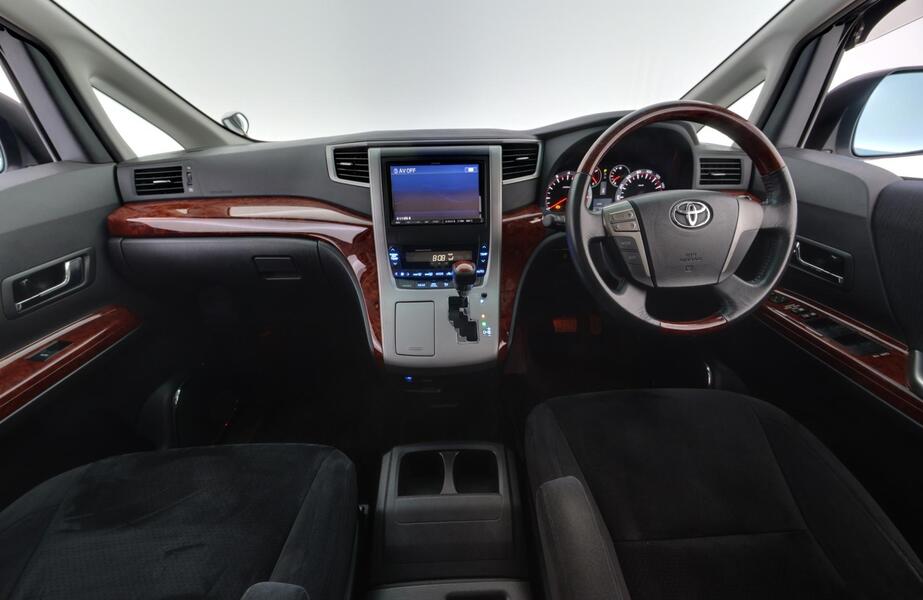 Toyota Vellfire vaihtoauto