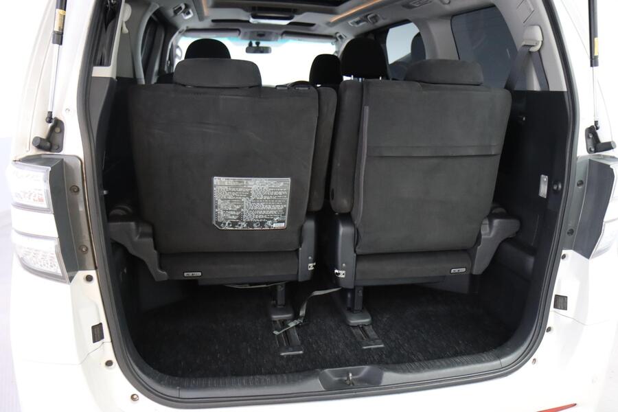 Toyota Vellfire vaihtoauto