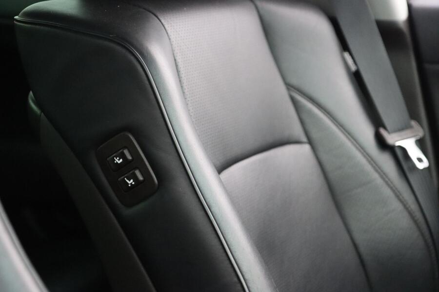 Toyota Crown vaihtoauto