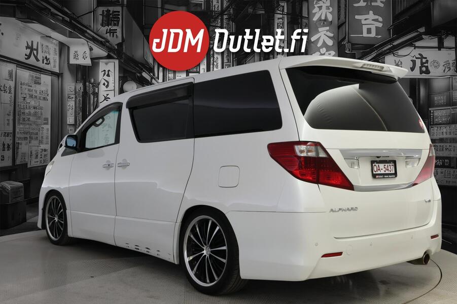 Toyota Alphard vaihtoauto