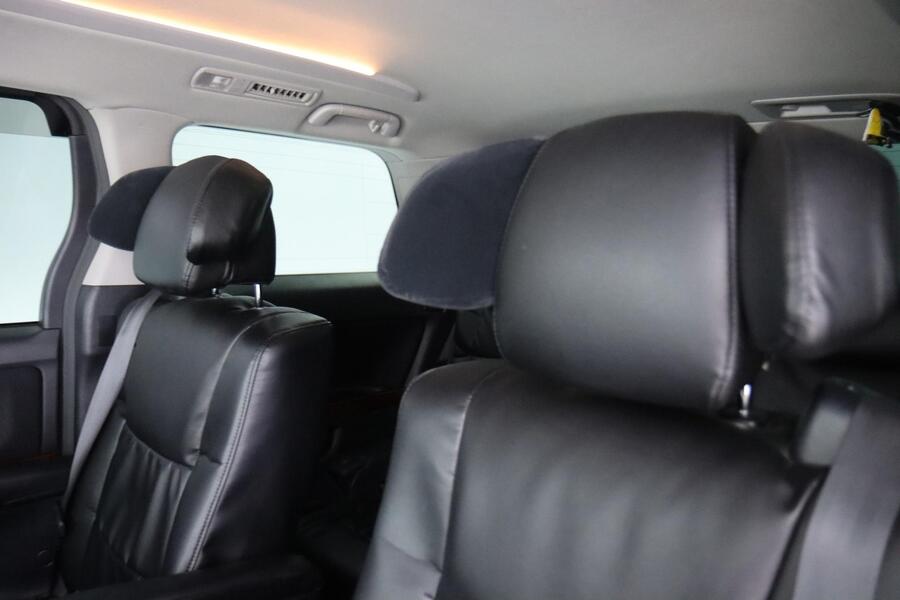 Toyota Alphard vaihtoauto