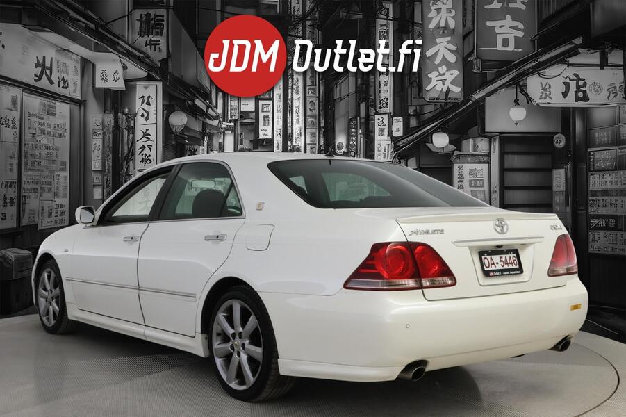 Toyota Crown vaihtoauto