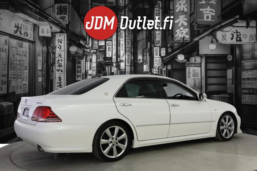 Toyota Crown vaihtoauto