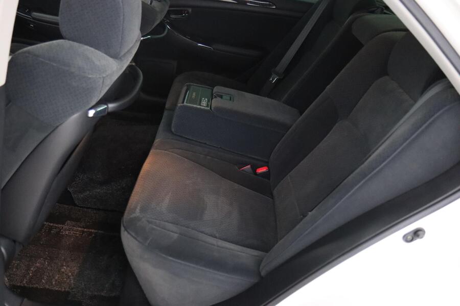 Toyota Crown vaihtoauto