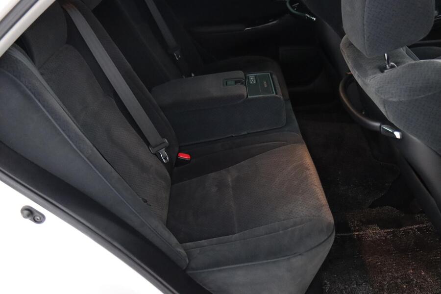 Toyota Crown vaihtoauto