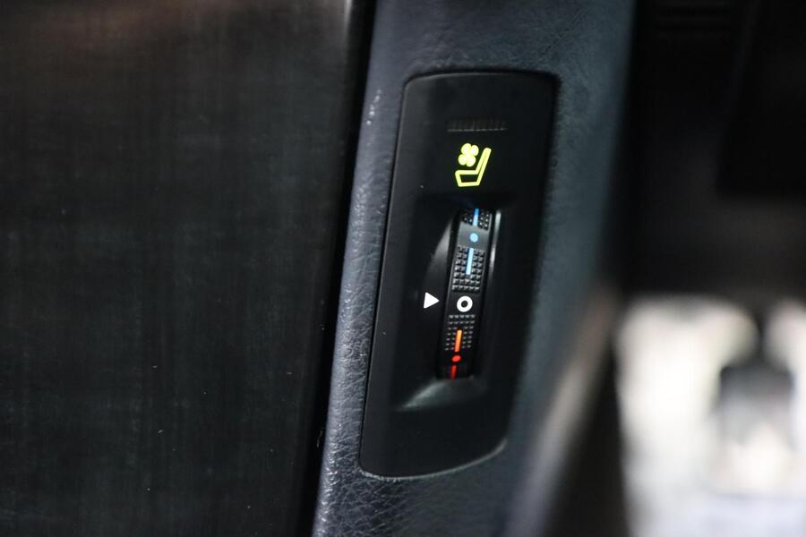 Toyota Crown vaihtoauto