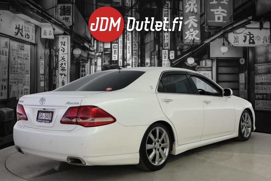 Toyota Crown vaihtoauto
