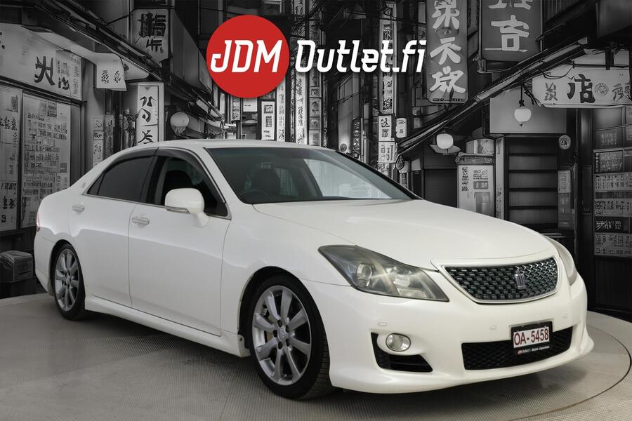 Toyota Crown vaihtoauto