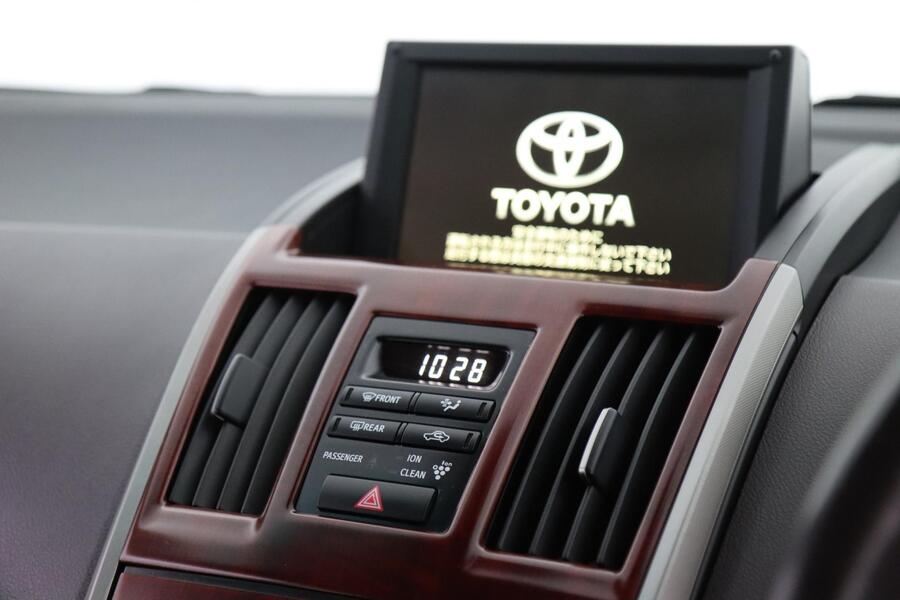 Toyota Sai vaihtoauto