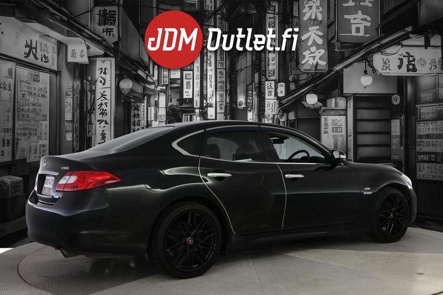 Nissan Fuga vaihtoauto