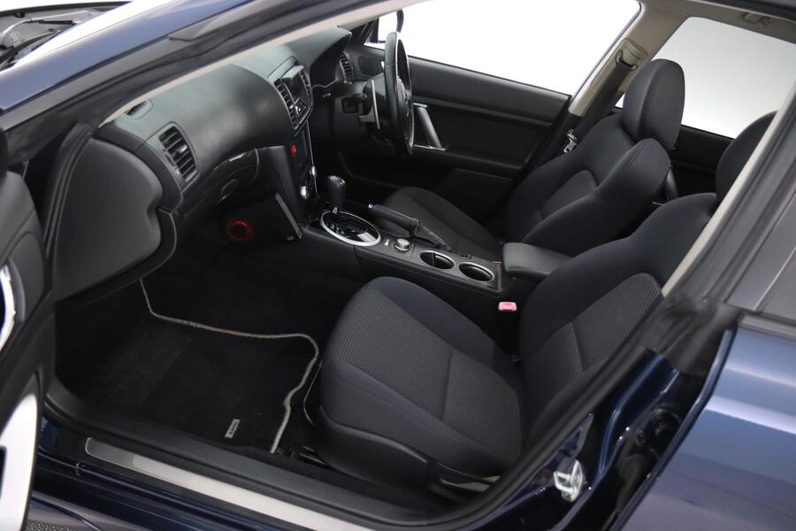 Subaru Legacy vaihtoauto