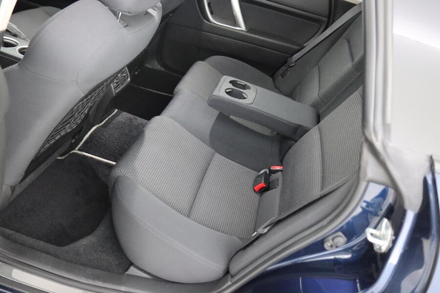 Subaru Legacy vaihtoauto