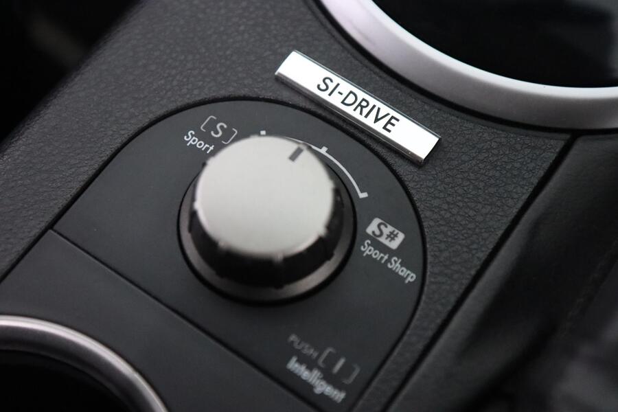 Subaru Legacy vaihtoauto