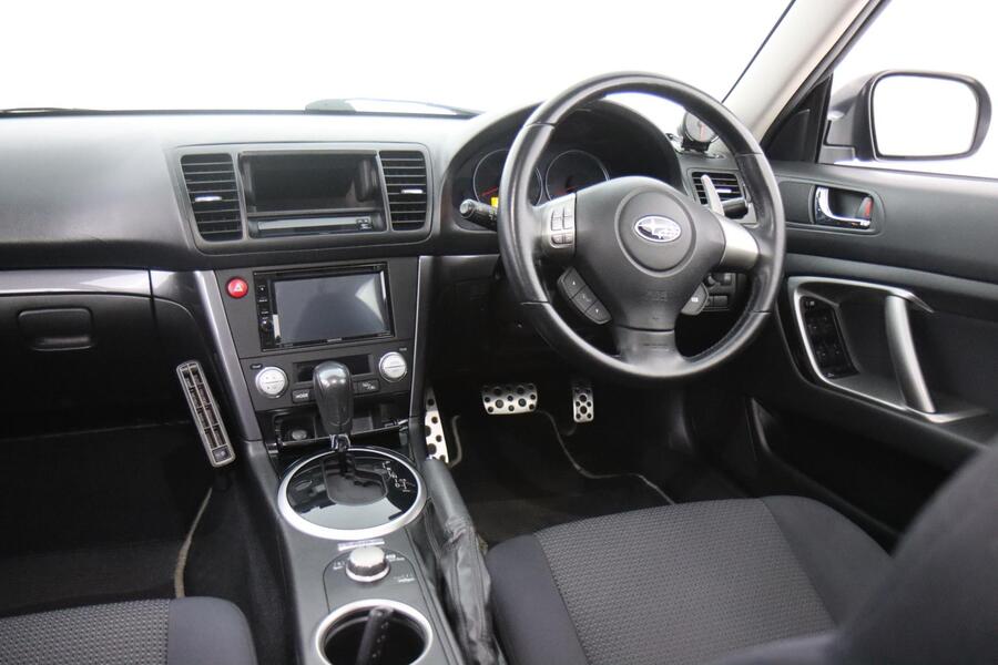 Subaru Legacy vaihtoauto