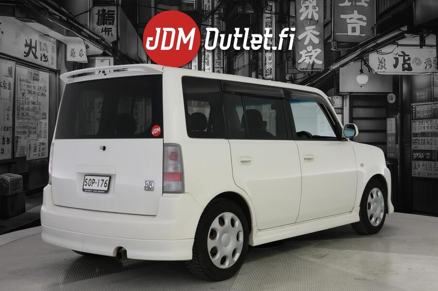 Toyota BB vaihtoauto