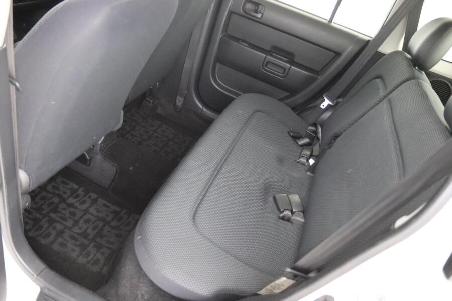 Toyota BB vaihtoauto