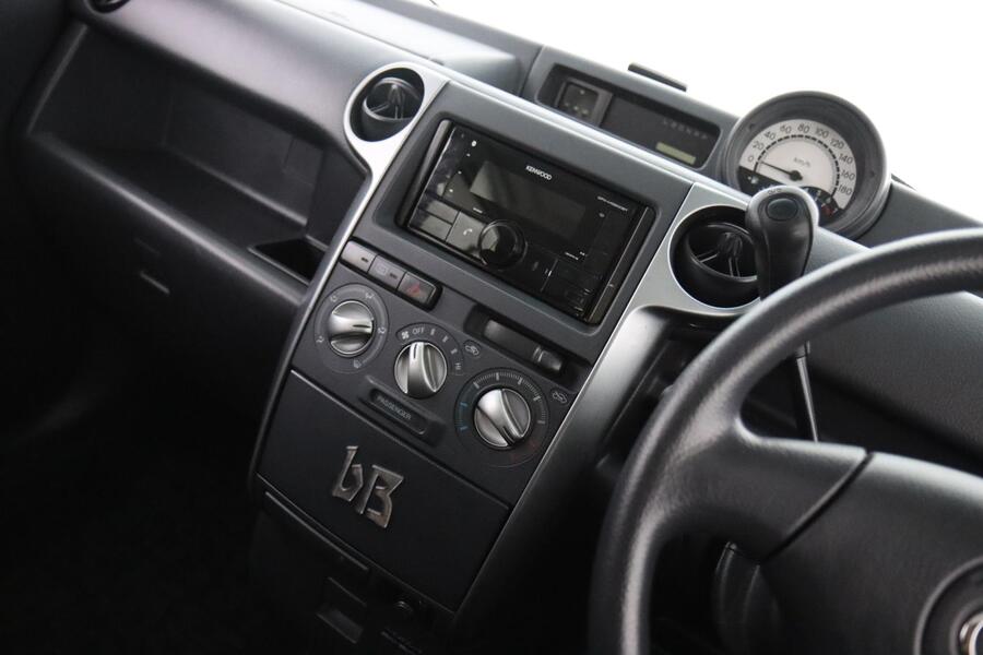 Toyota BB vaihtoauto