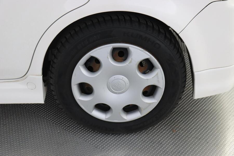 Toyota BB vaihtoauto