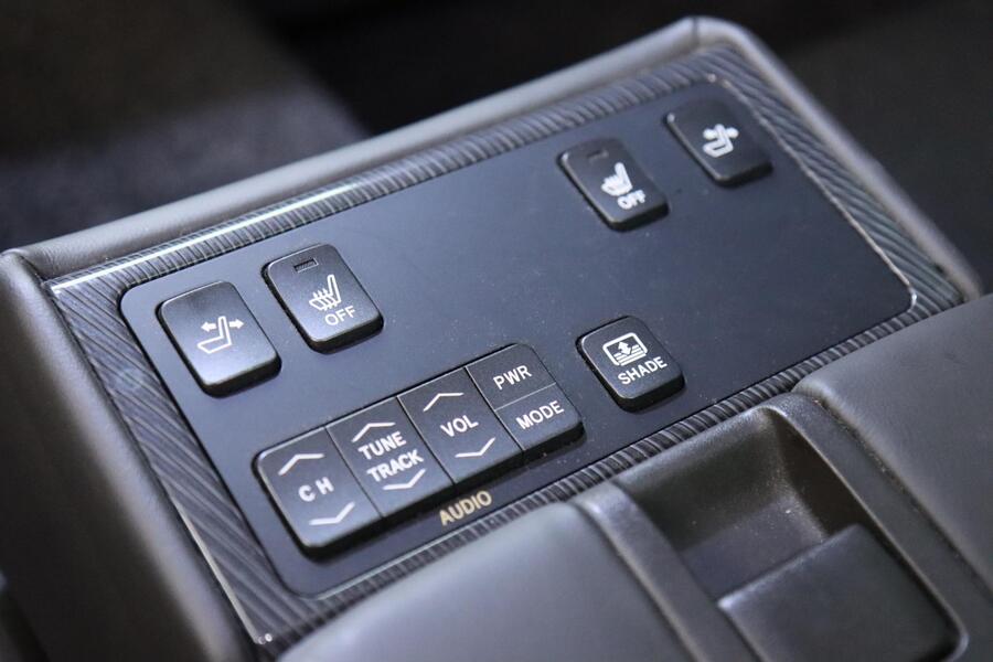 Toyota Crown vaihtoauto