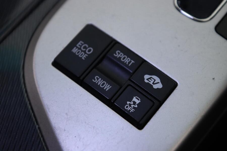 Toyota Crown vaihtoauto