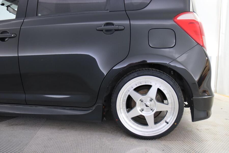 Toyota BB vaihtoauto