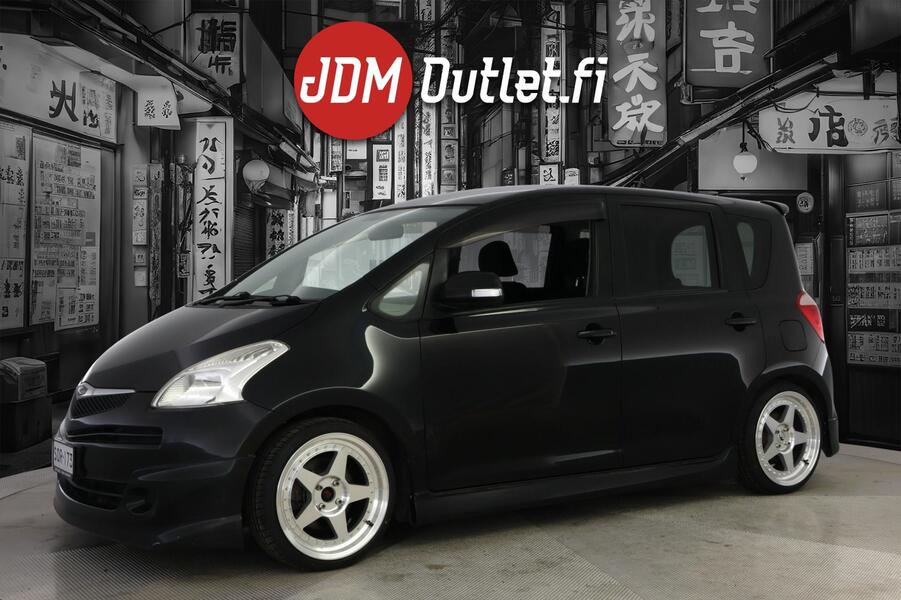 Toyota BB vaihtoauto