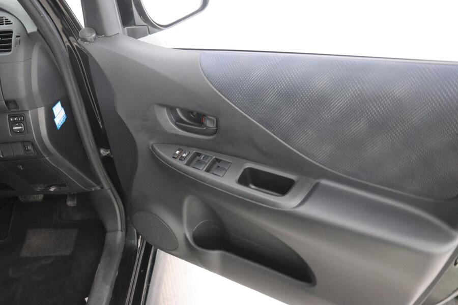 Toyota BB vaihtoauto