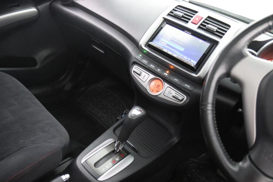 Honda Airwave vaihtoauto