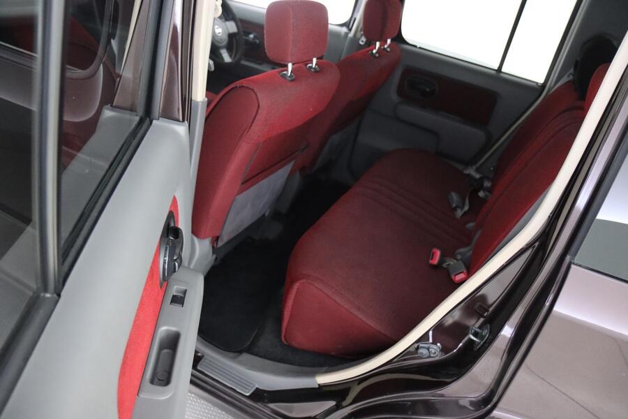 Nissan Cube vaihtoauto