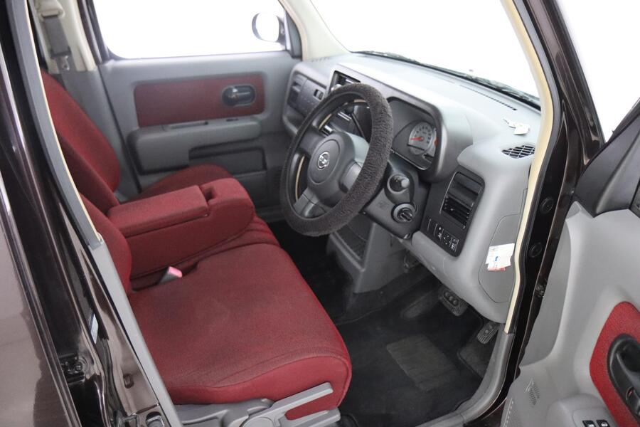 Nissan Cube vaihtoauto