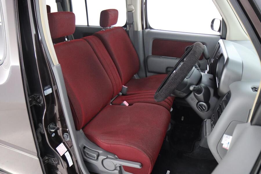 Nissan Cube vaihtoauto