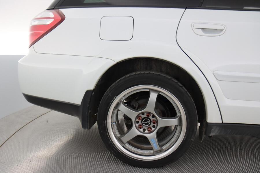 Subaru Legacy vaihtoauto