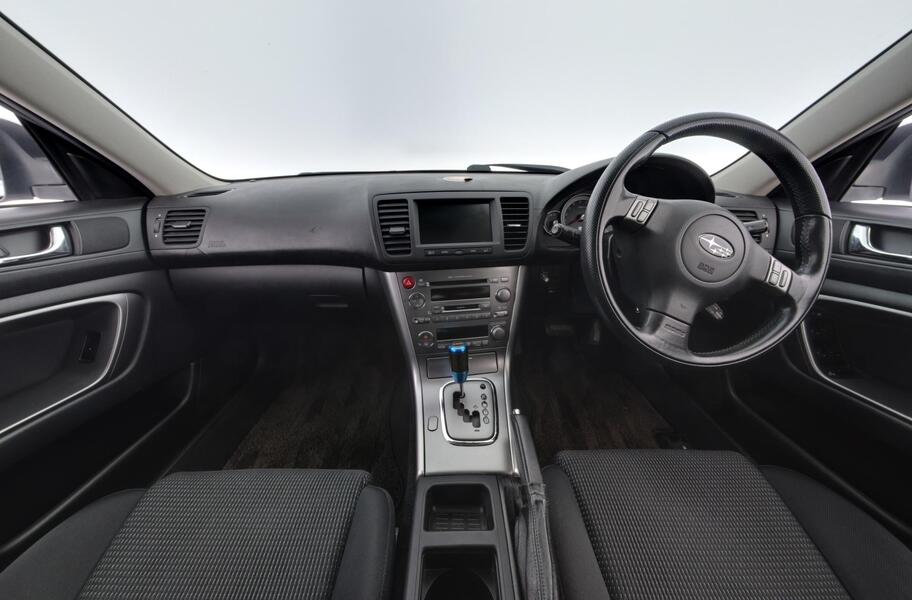 Subaru Legacy vaihtoauto