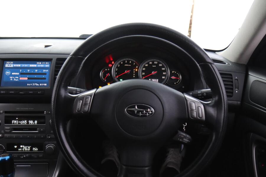 Subaru Legacy vaihtoauto