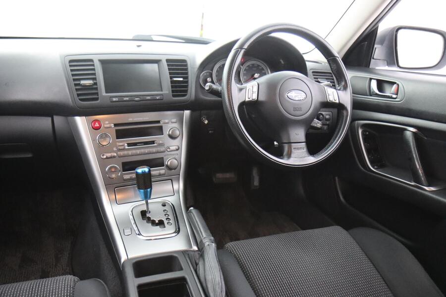 Subaru Legacy vaihtoauto