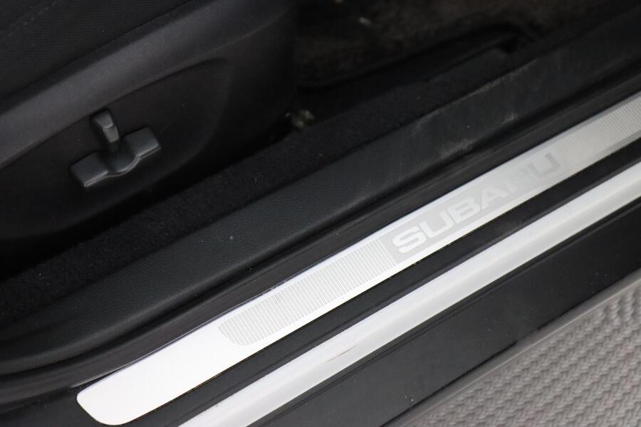 Subaru Legacy vaihtoauto