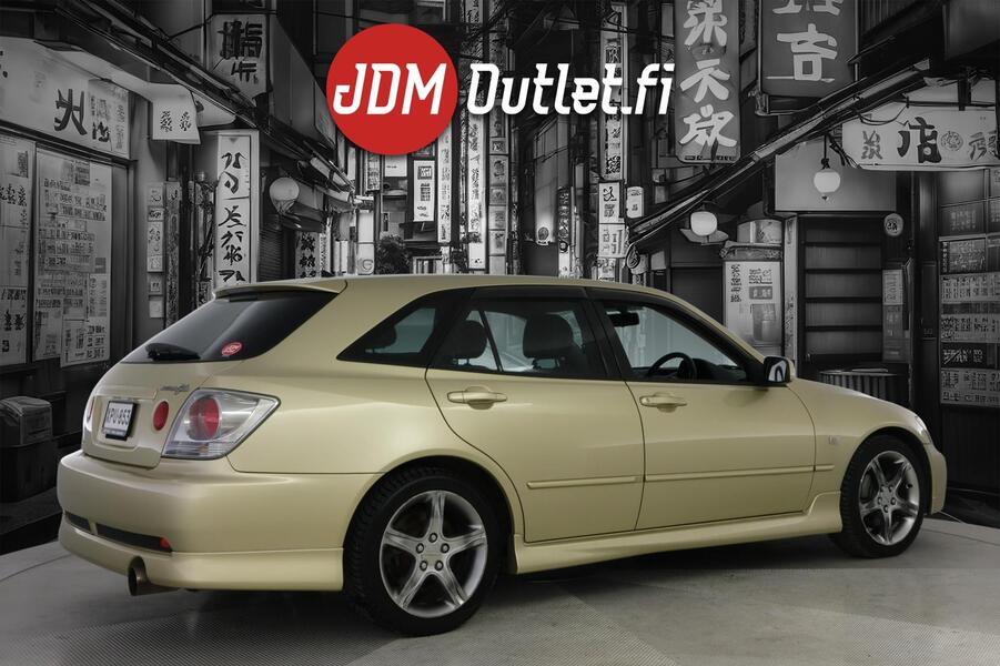 Toyota Altezza vaihtoauto