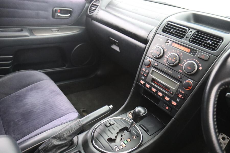 Toyota Altezza vaihtoauto