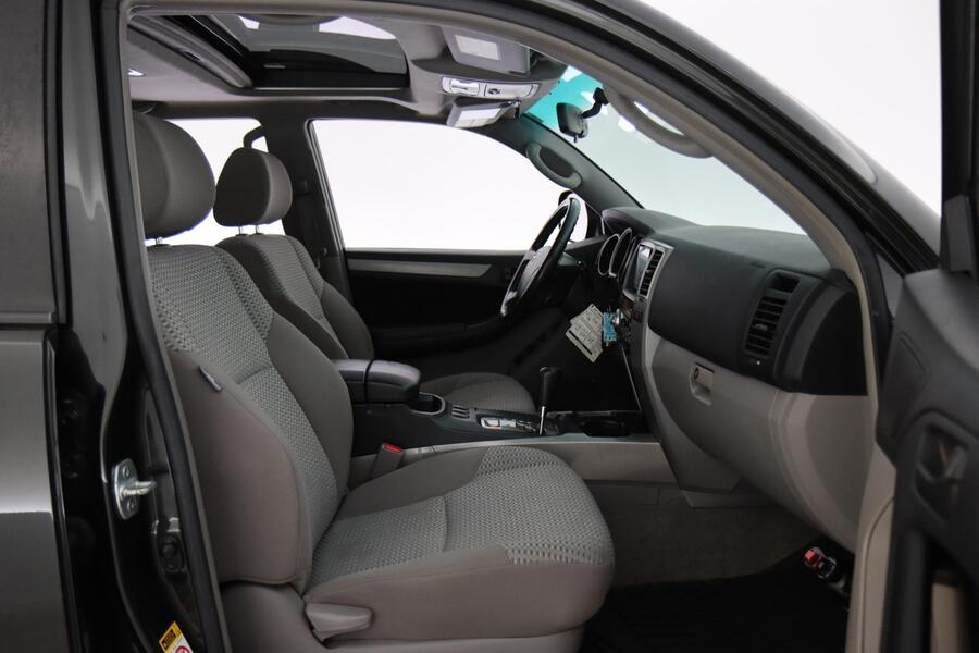 Toyota 4Runner vaihtoauto