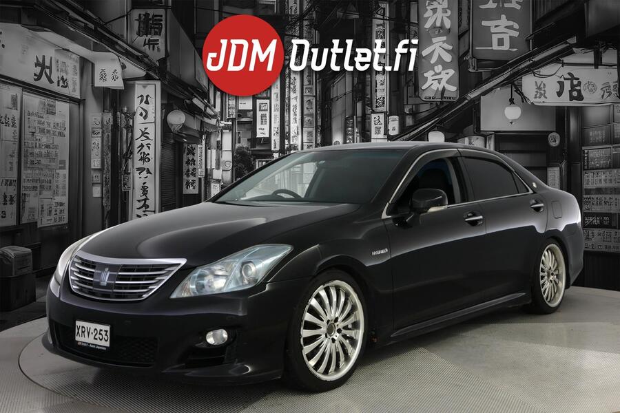 Toyota Crown vaihtoauto