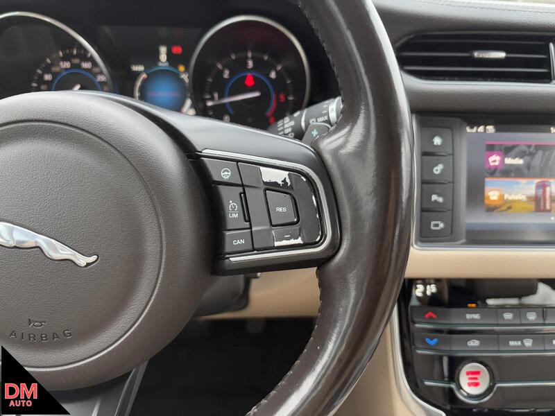 Jaguar XF vaihtoauto