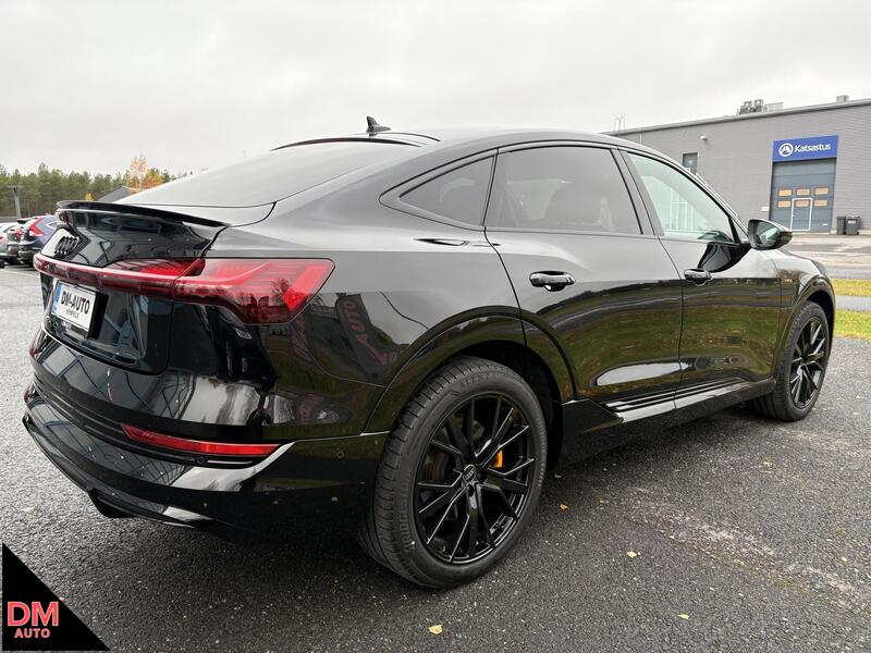 Audi e-tron vaihtoauto