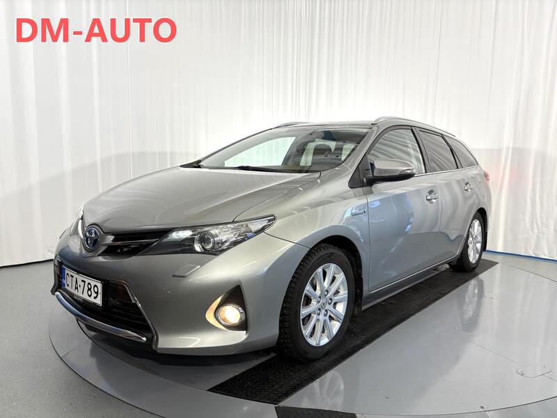 Toyota Auris vaihtoauto