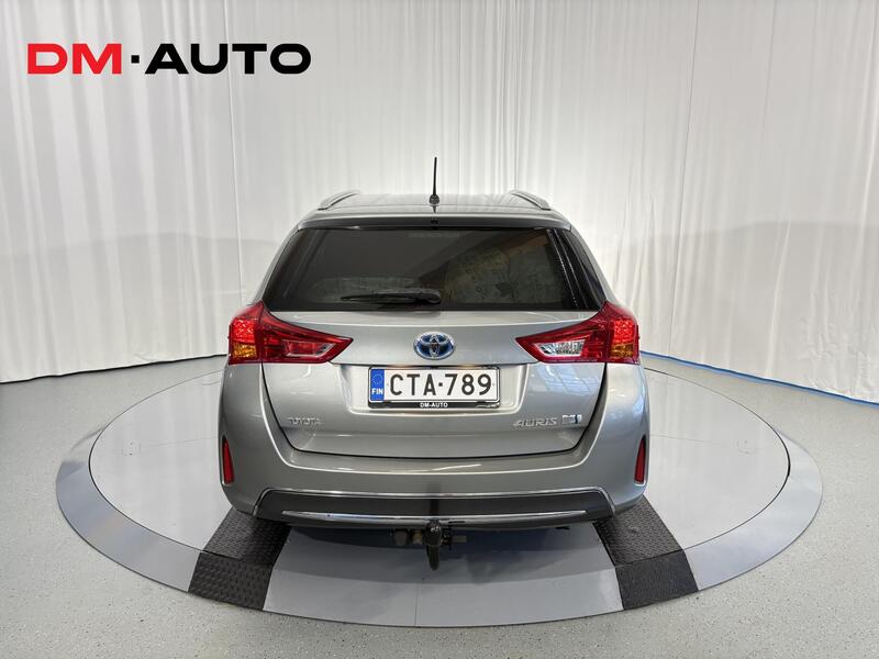 Toyota Auris vaihtoauto