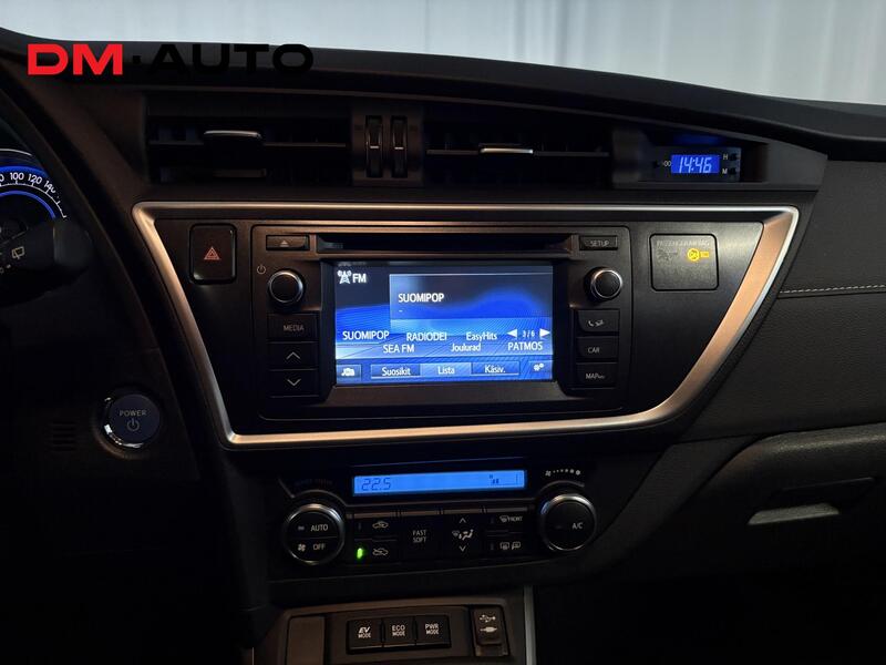 Toyota Auris vaihtoauto