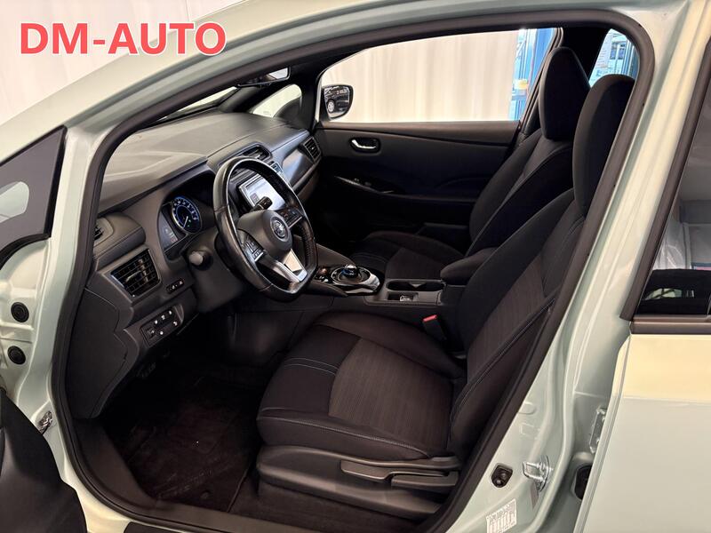 Nissan Leaf vaihtoauto