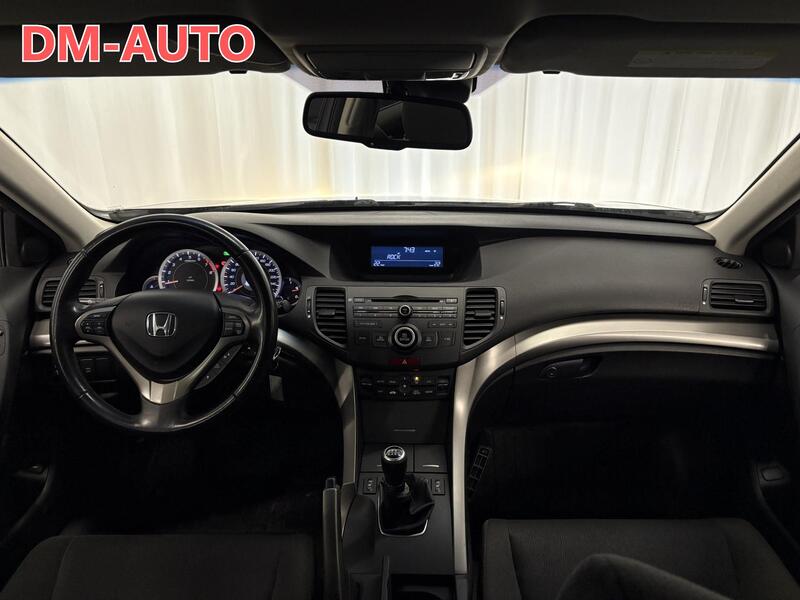 Honda Accord vaihtoauto