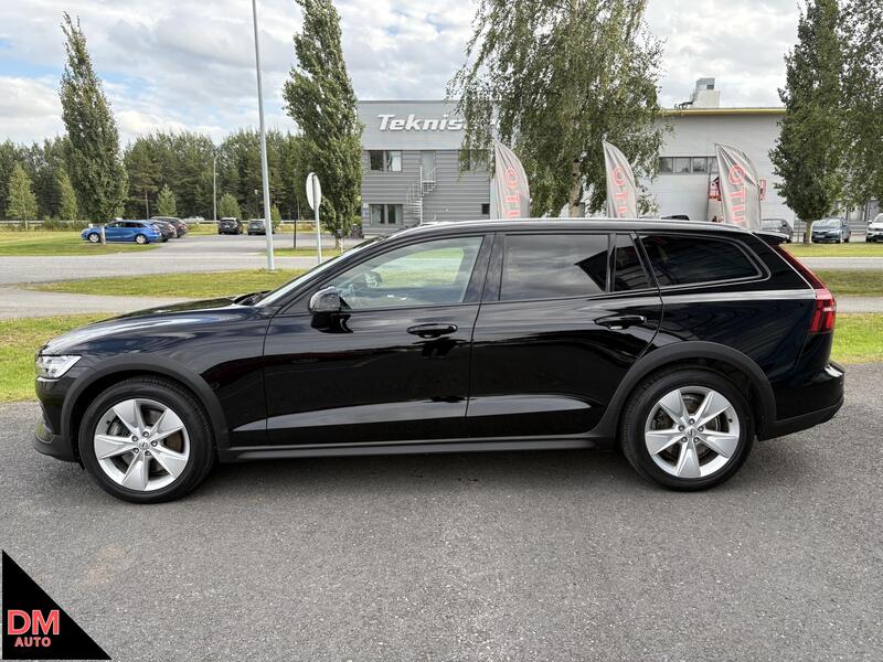 Volvo V60 Cross Country vaihtoauto