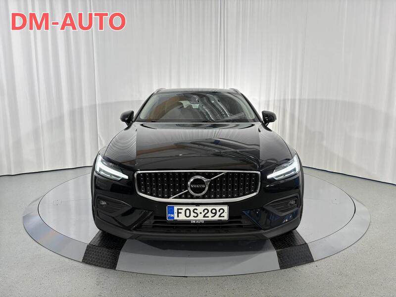 Volvo V60 Cross Country vaihtoauto